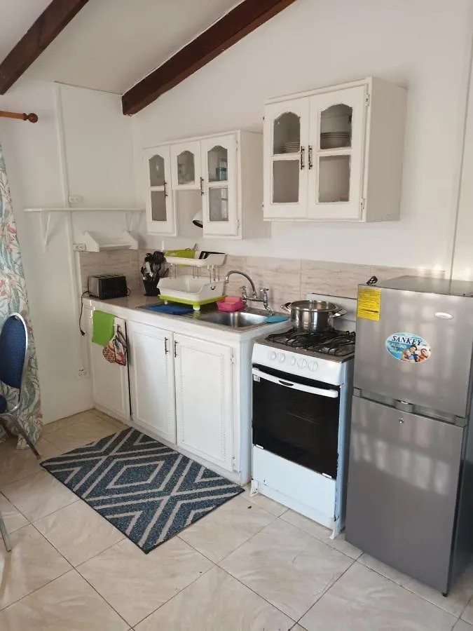 Lendal Apt Saint James
